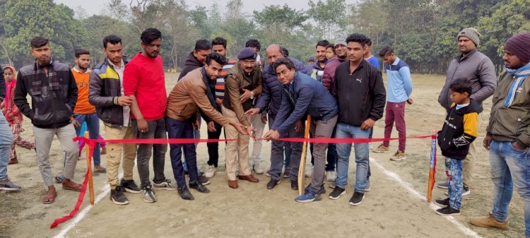 इलेवन स्टार क्रिकेट टूर्नामेंट मिर्जापुर में आयोजित