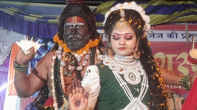 शिव जागरण के शिव बारात को देखने उमड़ी श्रद्धालुओं की भीड़