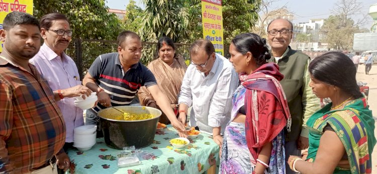 जरूरतमंदों तक भोजन बढे सेवा के लिए महिलाओं के हाथ