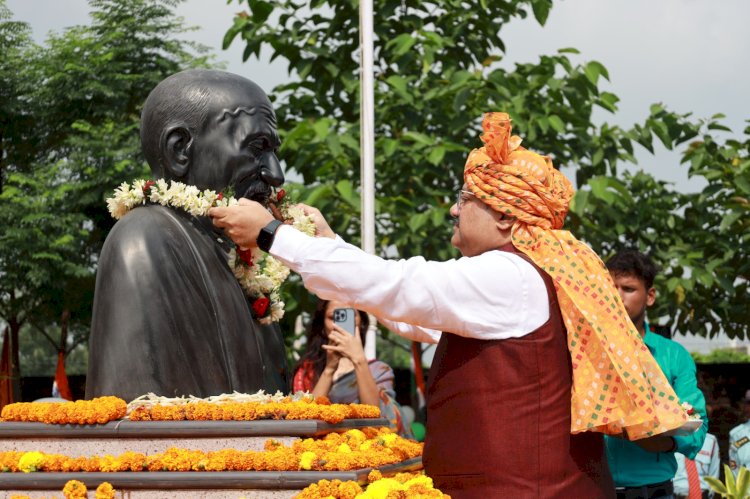 स्वतंत्रता दिवस महान स्वतंत्रता संग्राम सेनानियों की निष्ठा, बलिदान और प्रतिज्ञा को याद करने का दिन-प्रो. संजय श्रीवास्तव