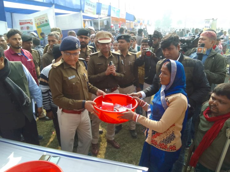 जिला स्थापना दिवस की प्रदर्शनी में वेक्टर बॉर्न नियंत्रण कार्यालय ने आकर्षण खींचा